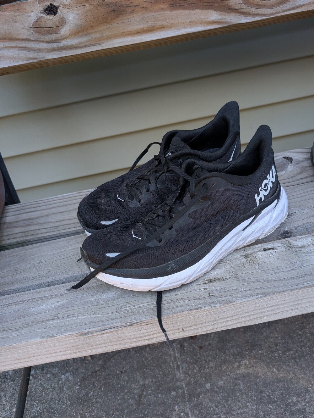 Hoka Clifton 8 Women's Black Sneakers Size 9.5B